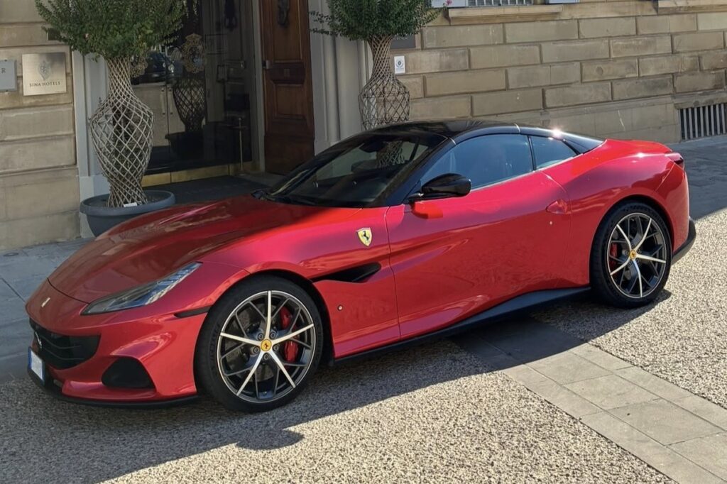 Ferrari Portofino Florence Crop