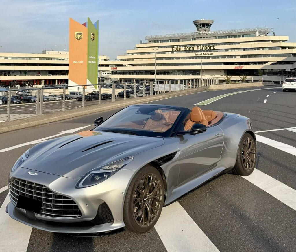 Aston Martin DB12 Volante Airport