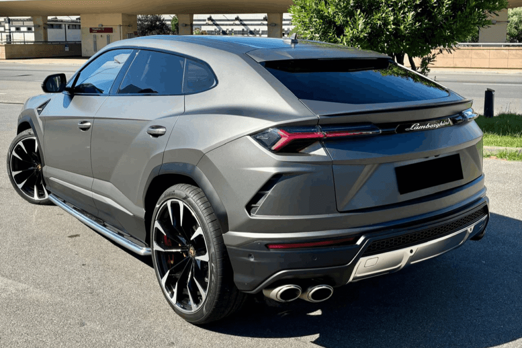 Lamborghini Urus Florence Rear