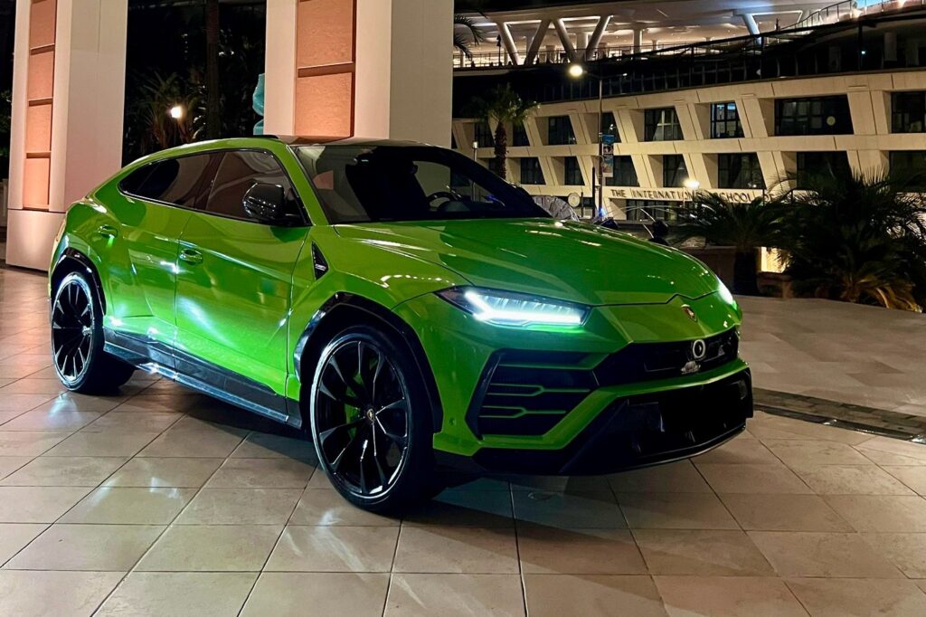 Lambroghini Urus Green Front 2 Monaco