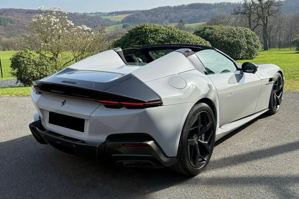 Ferrari 12Cilindri Spider Grey Rear