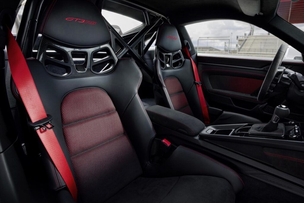 Porsche 911 GT3 RS Interior 2