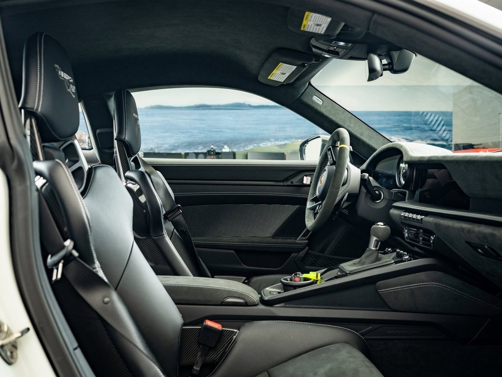 Porshce 911 GT3 RS Interior W 3