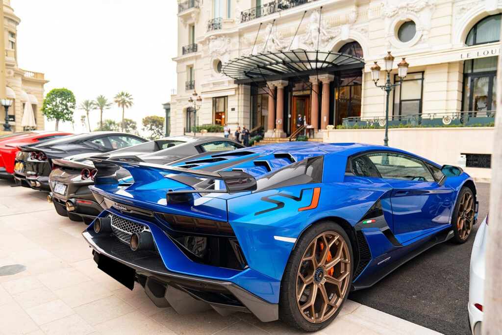 Avendador SVJ Blue Monaco Rear
