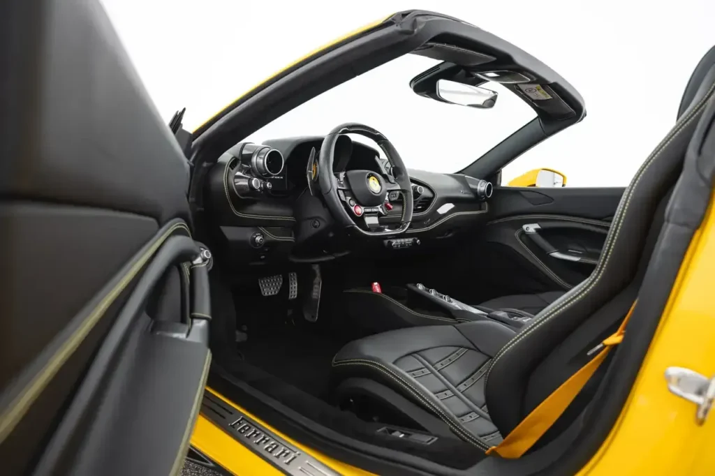 imgi_63_Ferrari-F8-Spider-Yellow-Interior-4