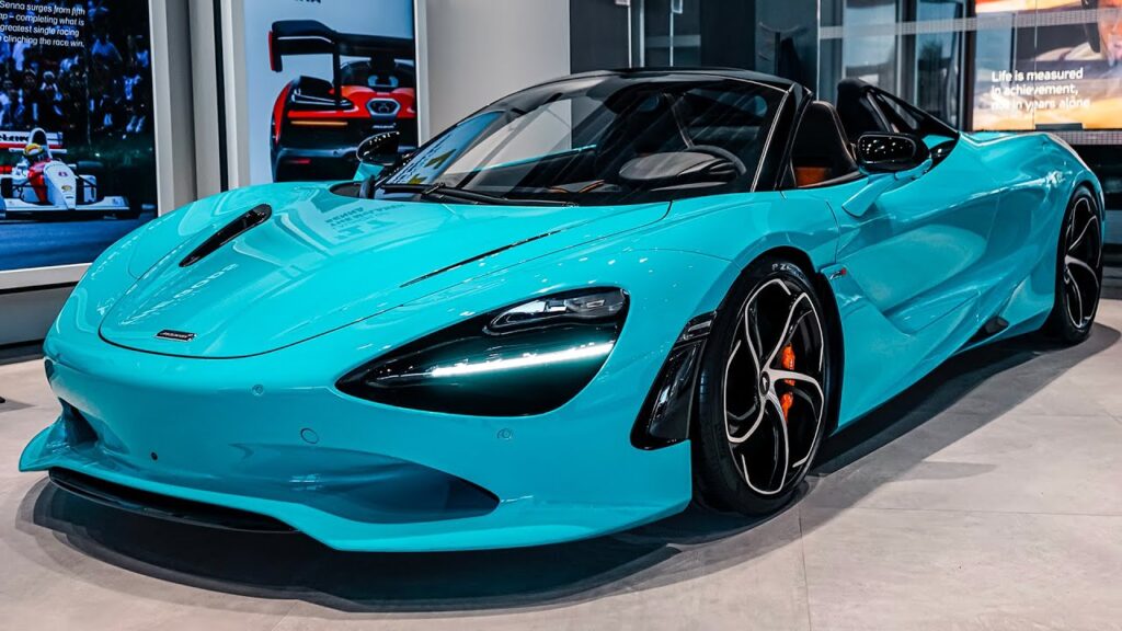 McLaren 750S Spider Tokyo Cyan Front