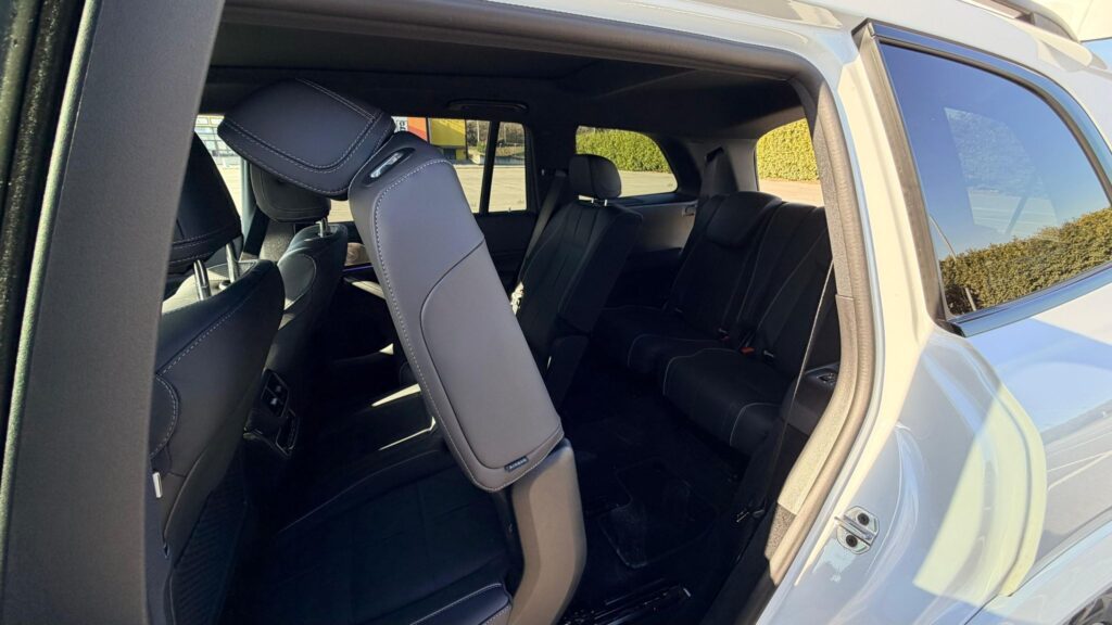 Mercedes-Benz GLS Interior4