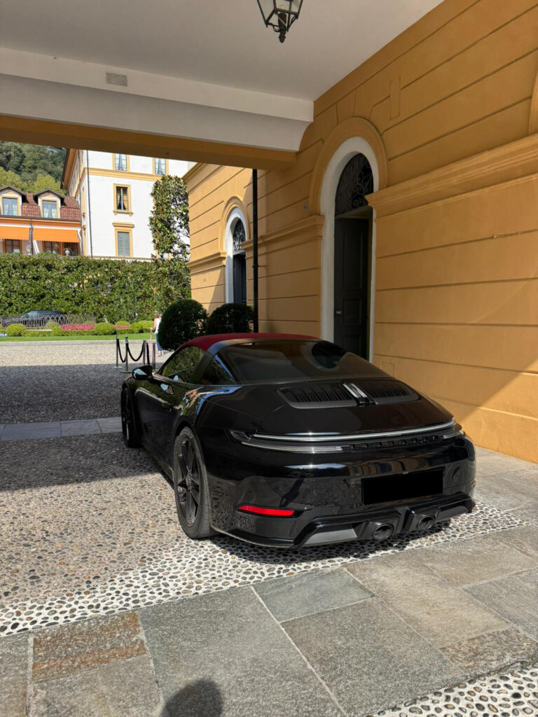 Porsche 911 Targa GTS Lake Como 5